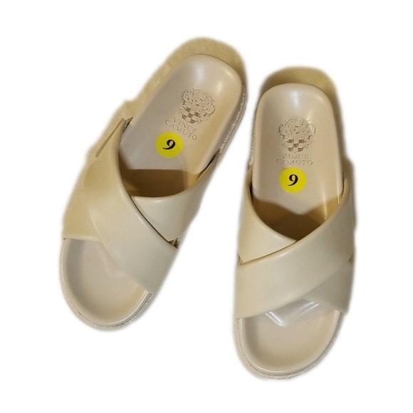 Vince Camuto Cresila Leather Slide Sandals in Ivory Size 9 - Picture 1 of 16